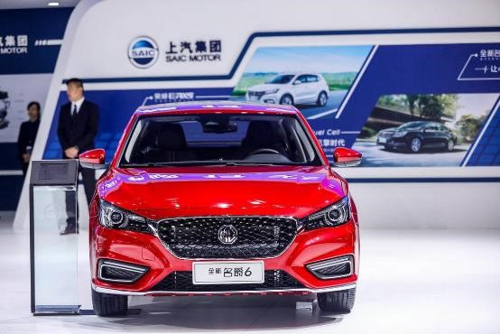 15VIP太阳集团创新产品“驶入”2017工博会